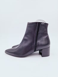 H&ouml;gl Beatrice musta nahka goretex nilkkuri koko 4&frac12;