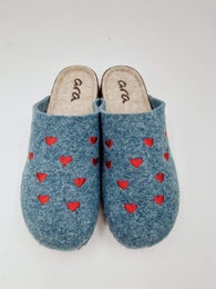 Ara vaalean sininen huopainen kotitossu syd&auml;mill&auml; koko 37