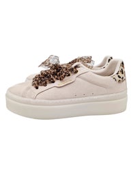 MYYTY VERKOSTA PARI MYYM&Auml;L&Auml;SS&Auml; Tamaris vaalea mokka tennari  pantteri nauhat koko 37