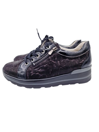 Waldl&auml;ufer musta nahka lenkkari M-leve&auml; lesti koko 4&frac12;