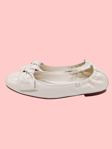 H&ouml;gl valkoinen lakeri nahka balleriina rusetilla koko 4&frac12;